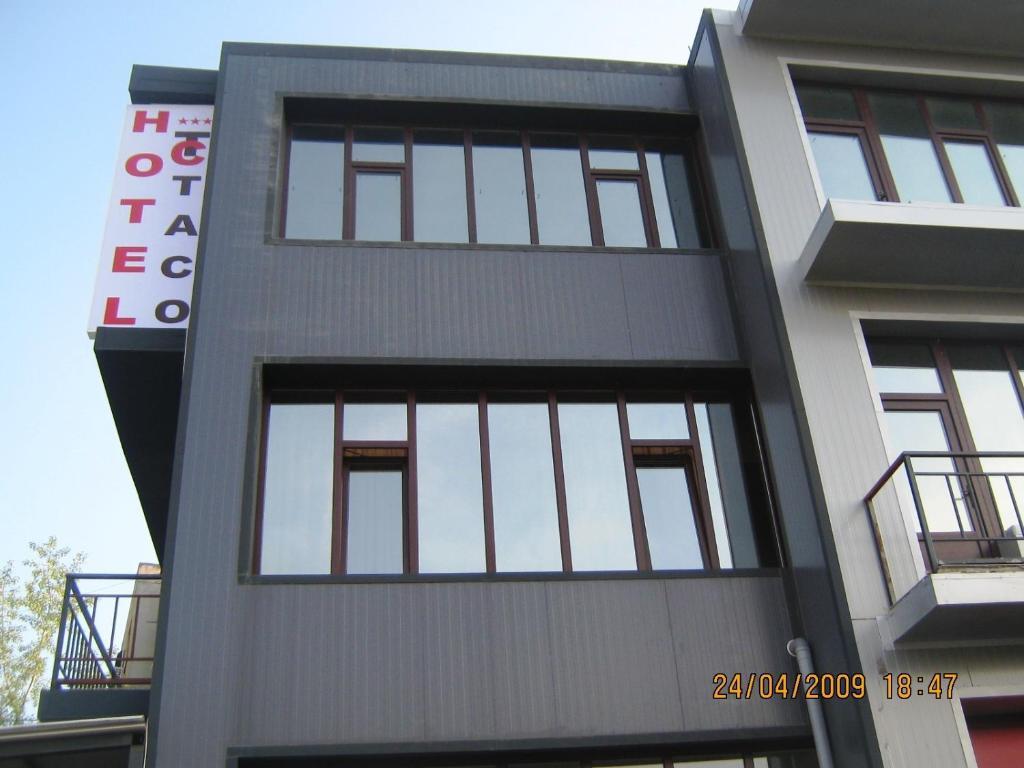 Hotel Taco Bucarest Exterior foto